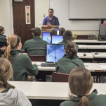 CAVAC-Student-Corps-Field-Trip-2014-7432
